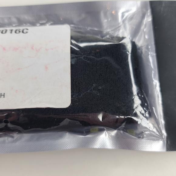 Nike Swoosh Headband Black & White - Picture 3 of 7